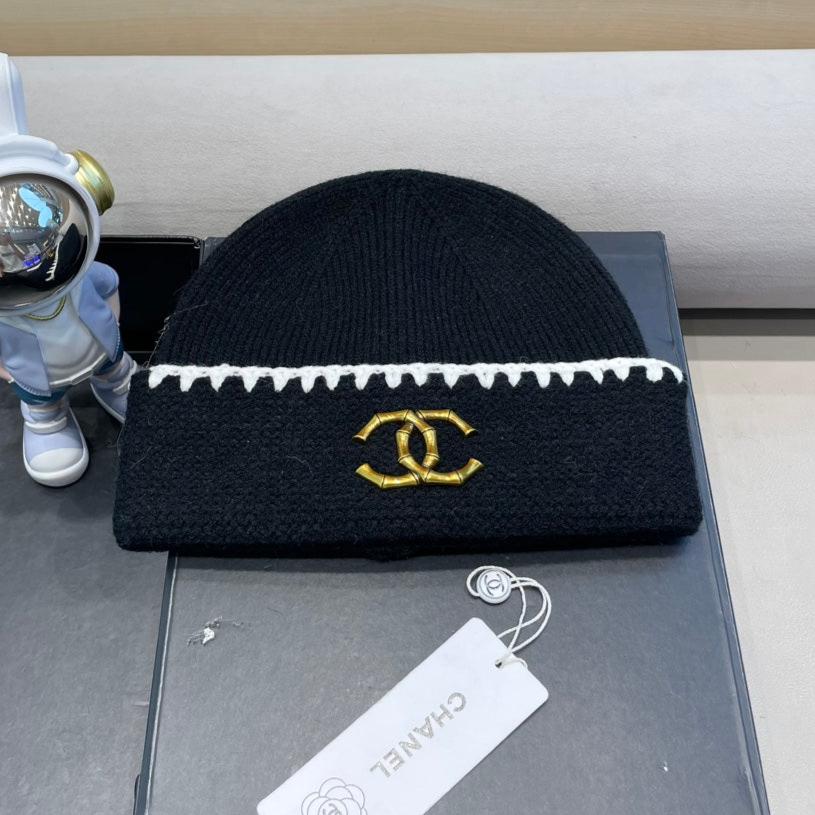 CHANEL BEANIE HAT IN BLACK WOOL 419778