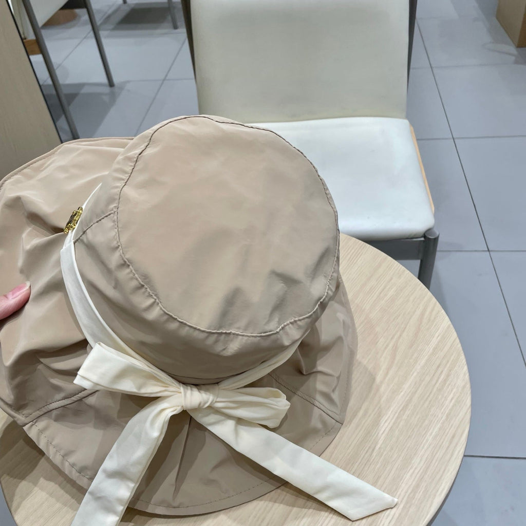 CELINE 25S BUCKET HAT 735018 IN NUDE