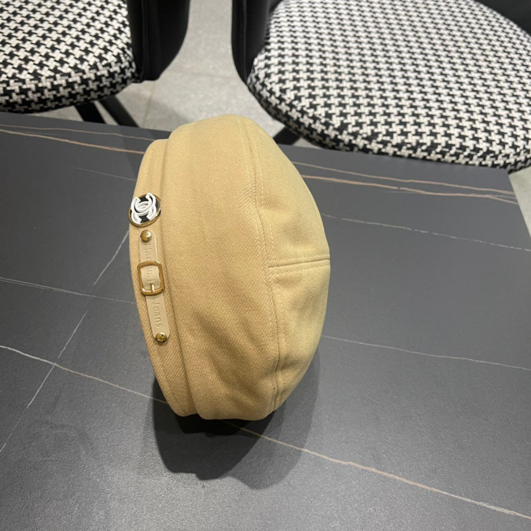 CHANEL BERET HAT IN OAT YELLOW FABRIC 419384