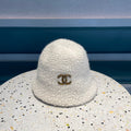 CHANEL BUCKET HAT IN WHITE LAMB FUR 422035