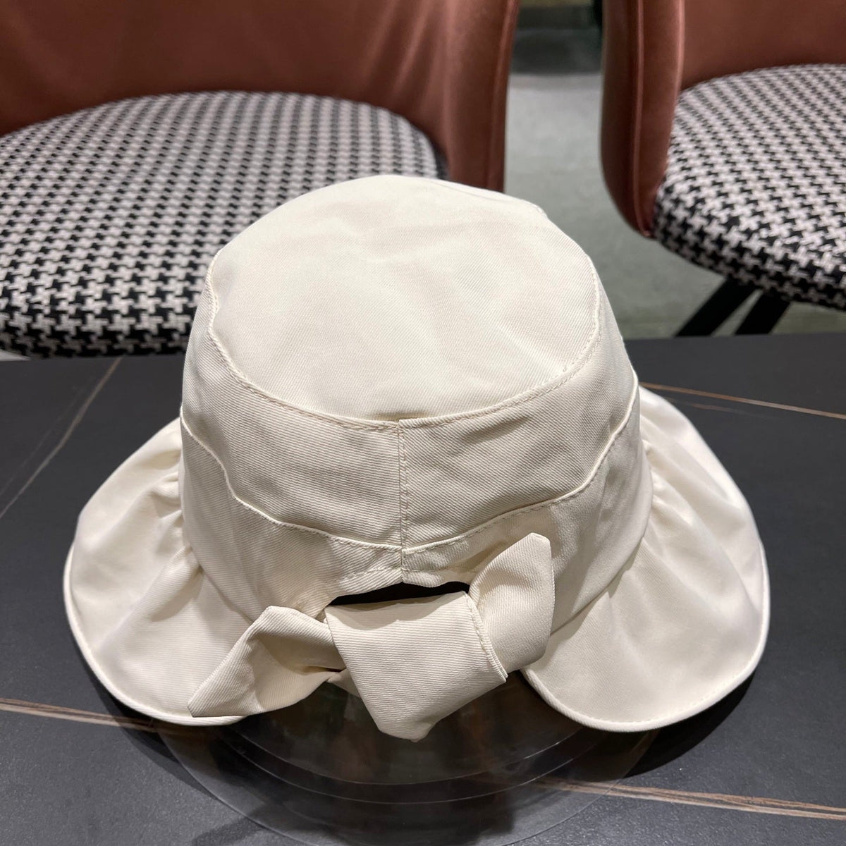 CELINE 25S BUCKET HAT 734983 IN WHITE